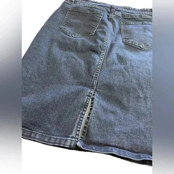 Banana Republic Denim Abk Skirt Size 6 - Picture 3 of 7